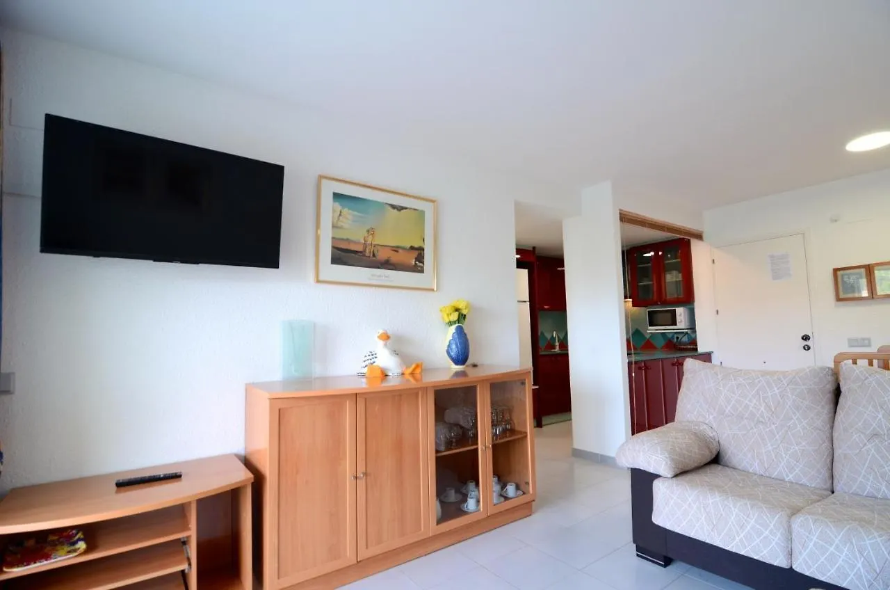 Illa Mar Dor 131 Apartment L'Estartit Spain